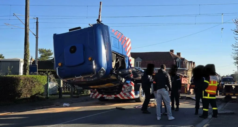 Γαλλία: Νεκρός οδηγός τρένου υψηλής ταχύτητας μετά από σύγκρουση με φορτηγό – 27 τραυματίες