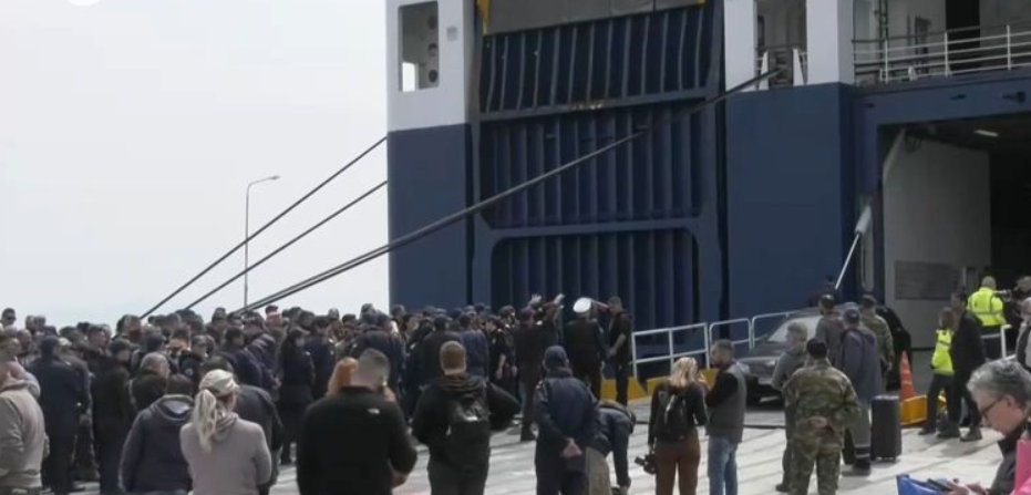 Μυτιλήνη: Για 5η ημέρα αποκλεισμένο το λιμάνι από κτηνοτρόφους – Έκτακτη σύσκεψη σήμερα για τις κινητοποιήσεις