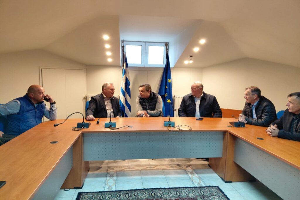 Eπίσκεψη Σχοινά στην Ημαθία: Σε πρώτο πλάνο αρδευτικά έργα, μεταποίηση και αγροτική οδοποιία