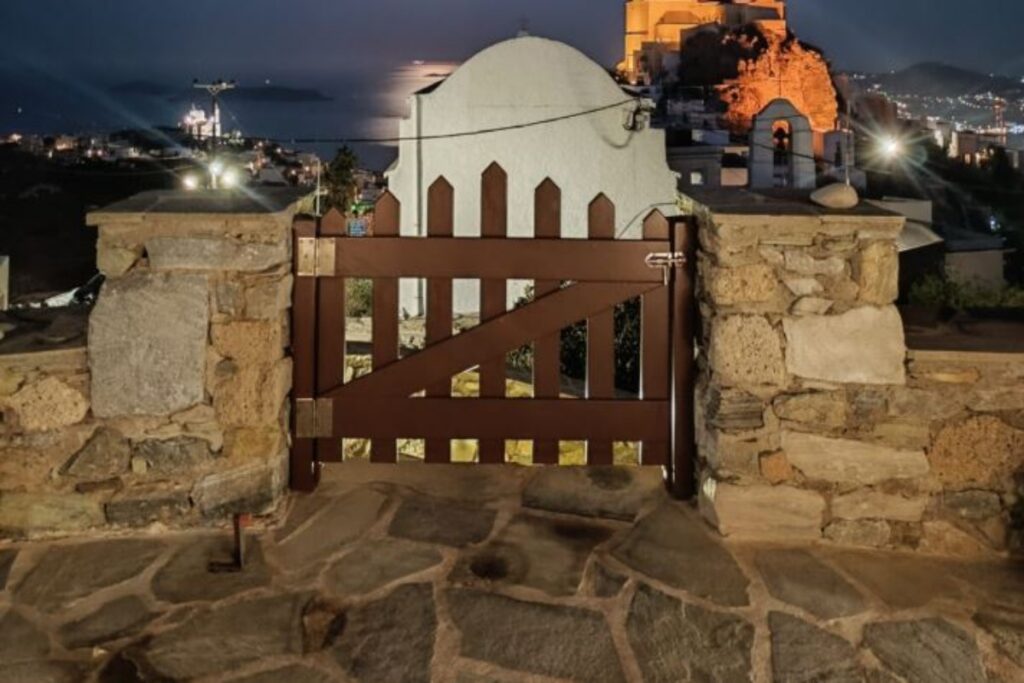 Αυτό είναι «το κρυφό ανεκτίμητο διαμάντι των Κυκλάδων» σύμφωνα με διεθνή Μέσα