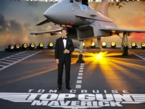 Είναι επίσημο! Ο Tom Cruise επιστρέφει με το θρυλικό «Top Gun: Maverick»