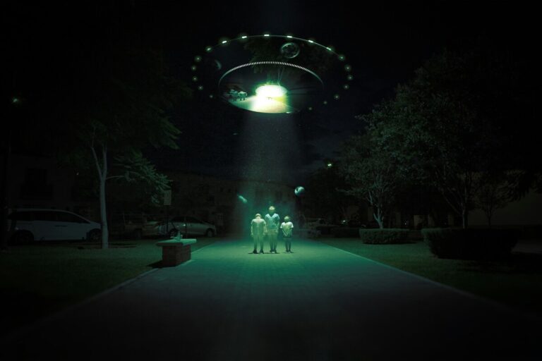 UFO: Η σκοτεινή διαδρομή των κονδυλίων του Πενταγώνου και η αλήθεια πίσω από τα απόρρητα βίντεο