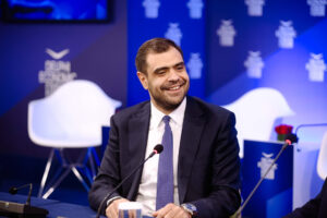 Μαρινάκης: Δεν θα κάτσουμε στο ίδιο τραπέζι με το κόμμα του κ. Τσίπρα