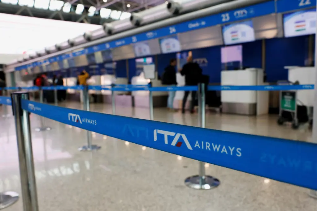 Συναγερμός στα ιταλικά αεροδρόμια: Σοβαρή έλλειψη καυσίμων περιορίζει τις πτήσεις – Ποιες πόλεις πλήττονται