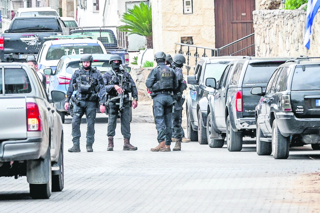 Η σκοτεινή πλευρά του φεγγαριού στην Κρήτη