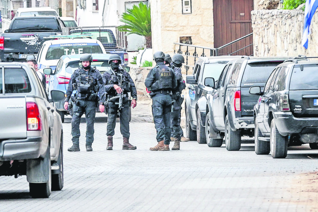 Η σκοτεινή πλευρά του φεγγαριού στην Κρήτη