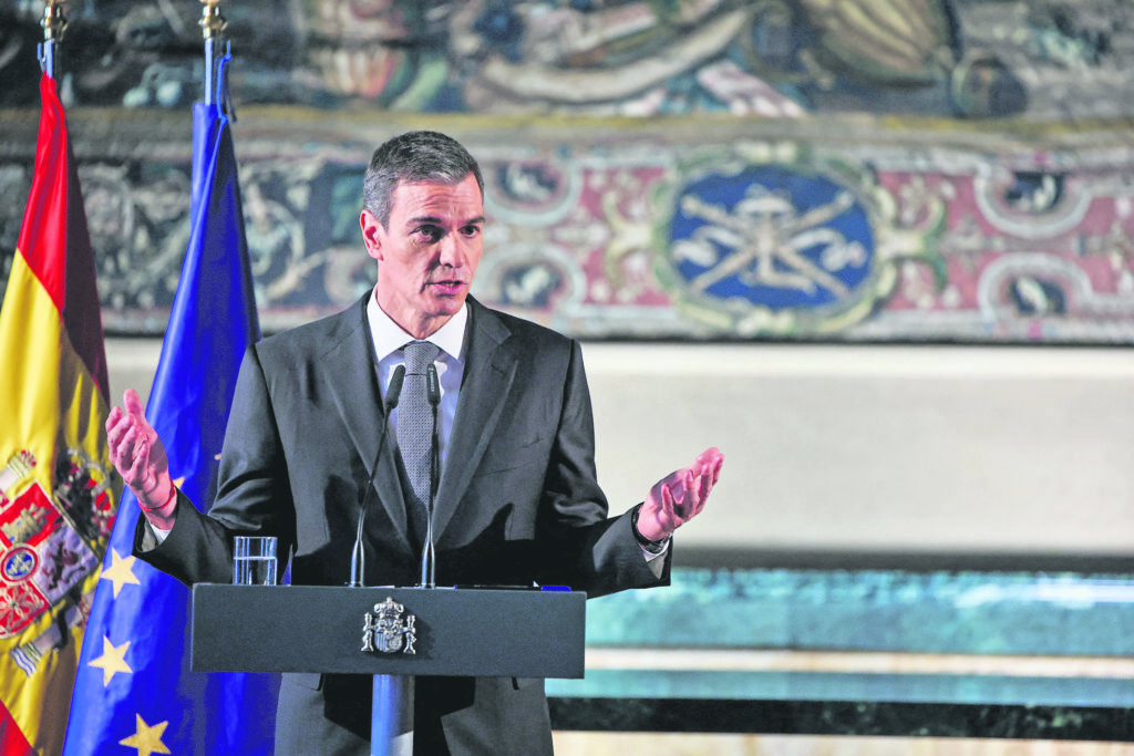 Ισπανία: Σκάνδαλα και στο βάθος πρόωρες