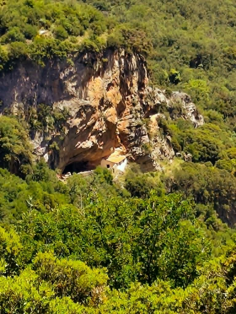Εσωτερική εικόνα άρθρου