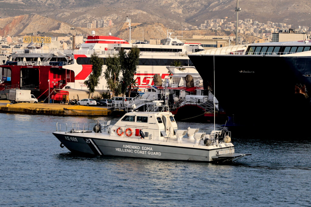 ΑΑΔΕ-ΔΕΟΣ: Νέο χτύπημα στα καρτέλ ναρκωτικών – Κατάσχεση 46 κιλών κοκαΐνης στο λιμάνι του Πειραιά