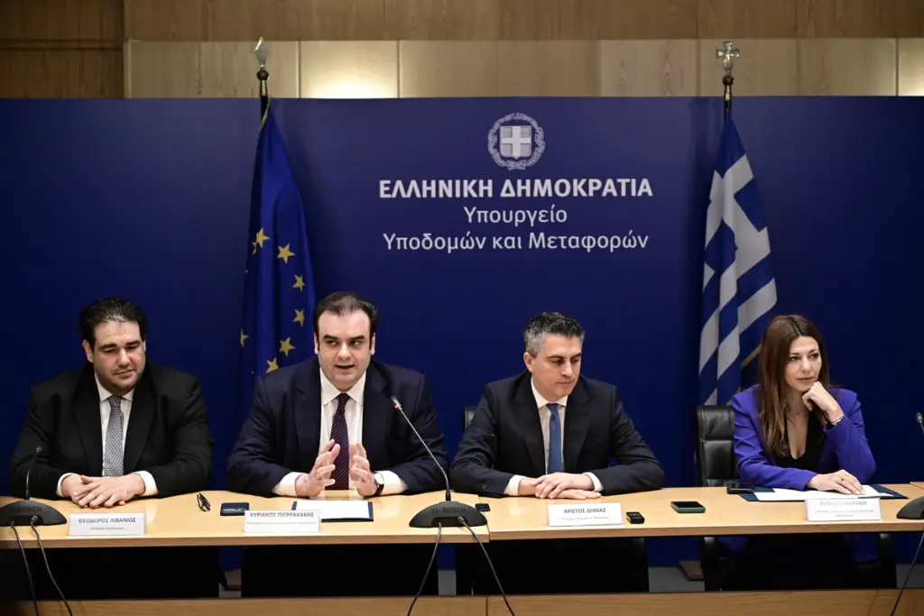 Πρόγραμμα «Μαριέττα Γιαννάκου»: Υπεγράφη η σύμβαση της Β’ φάσης – Ποια σχολεία αφορά, τι εργασ