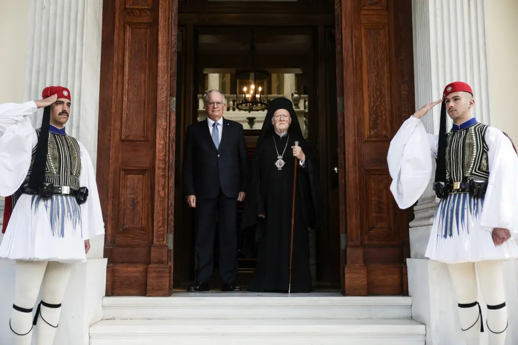 Στο Προεδρικό Μέγαρο ο Οικουμενικός Πατριάρχης Βαρθολομαίος – Συνάντηση με Κωνσταντίνο Τασούλα