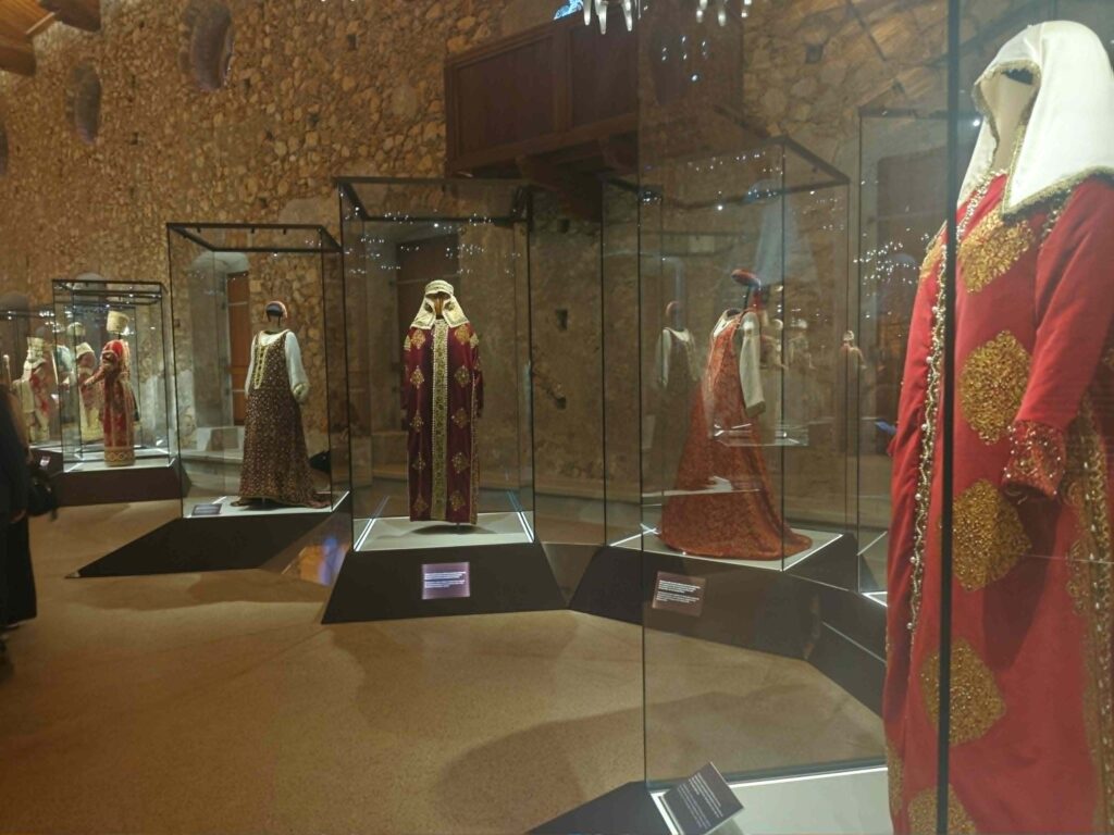 Εσωτερική εικόνα άρθρου