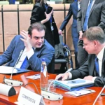 Μέτρα στήριξης: «Ναι» από Βρυξέλλες σε μειώσεις φόρων