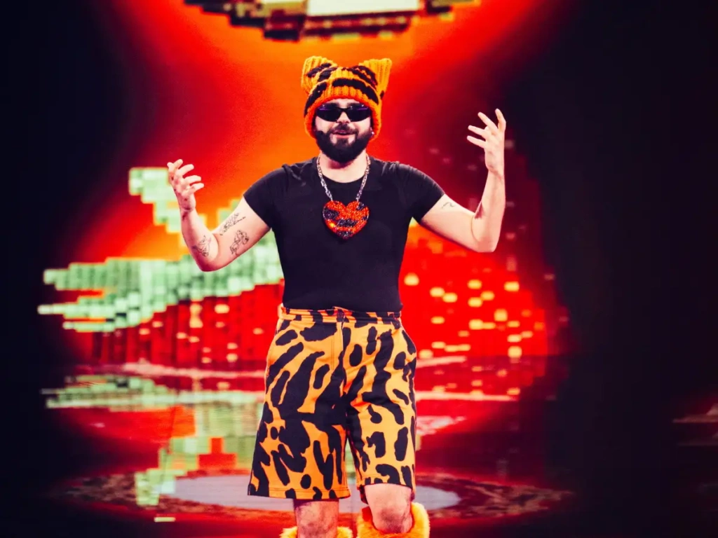 Eurovision 2026: Στο κόκκινο η τηλεθέαση στην ΕΡΤ – Έφτασε 52,7% ο Α Ημιτελικός – Πτώση στα στοιχήματα ο Akylas μετά την πρόκριση