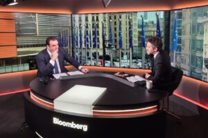 Πιερρακάκης στο Bloomberg: Η στιγμή της αλήθειας για την Ευρώπη, να αποφασίσουμε αν θέλουμε μια ενιαία αγορά ή μια παγκόσμια δύναμη