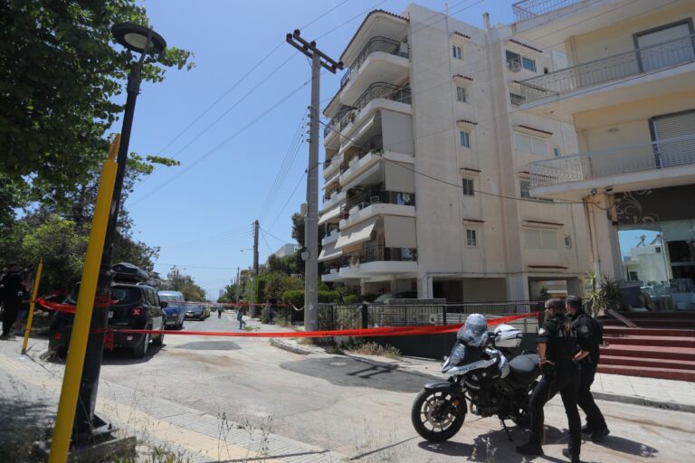 Ηλιούπολη: Πάγωσε το πανελλήνιο από την βουτιά στο κενό των δύο κοριτσιών – Η παιδοψυχολόγος Αλεξάνδρα Καππάτου μιλά στον ΕΤ για τα επικίνδυνα σημάδια πριν συμβεί το κακό