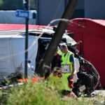 Τραγωδία στο Βέλγιο: Σε εξέλιξη η έρευνα για τα αίτια της σύγκρουσης τρένου με σχολικό – Ήταν κατεβασμένες οι μπάρες, 4 νεκροί