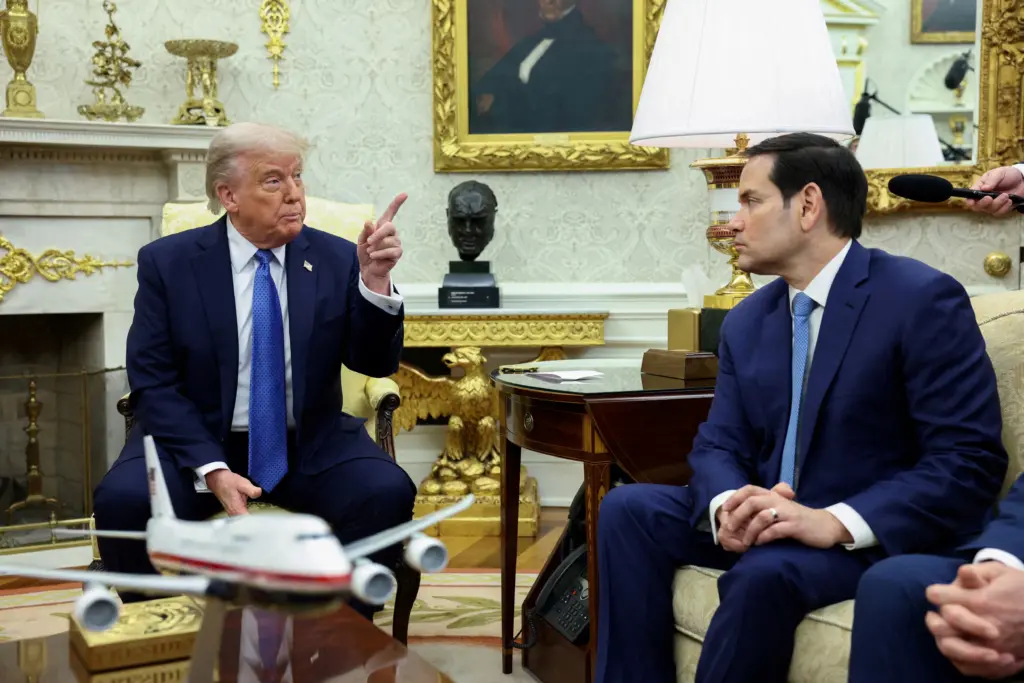 Ο Ρούμπιο σχεδιάζει να επισκεφθεί το Βατικανό αυτή την εβδομάδα, καθώς οι εντάσεις μεταξύ Τραμπ και 