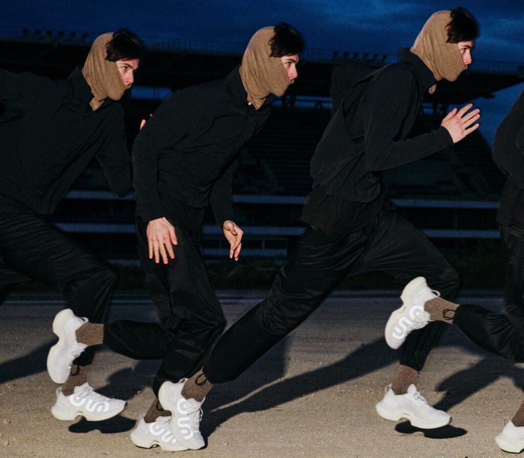 Η ena athletics φέρνει την performance φιλοσοφία της στην INTERSPORT
