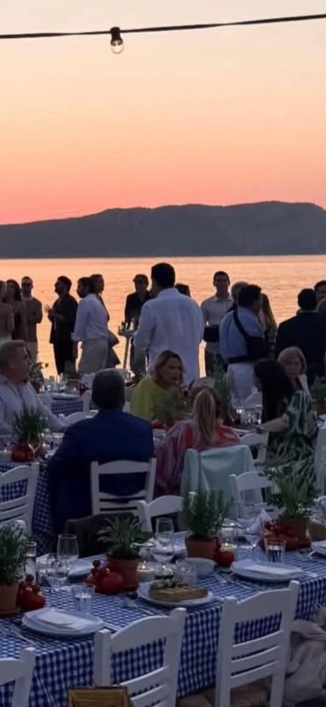 Εσωτερική εικόνα άρθρου