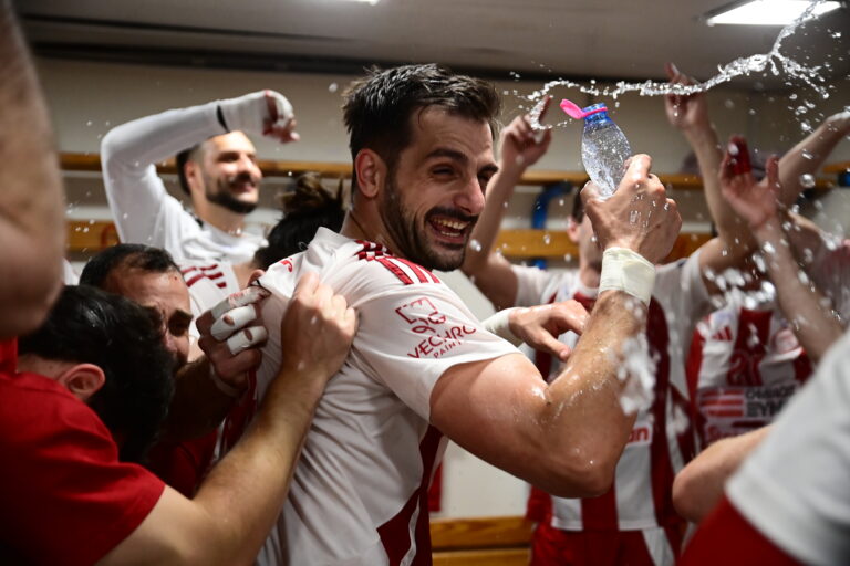 Ο Ολυμπιακός πρωταθλητής στη Handball Premier
