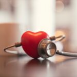 Λιγότερα εμφράγματα και εγκεφαλικά με στοχευμένη «επίθεση» στην υπέρταση