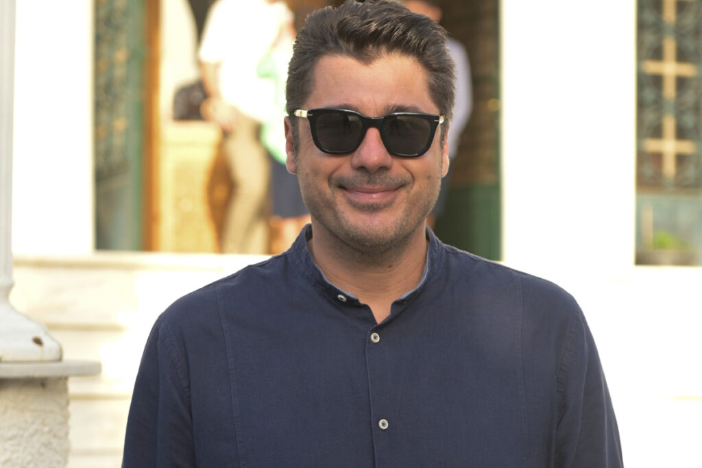 Λάμπρος Κωνσταντάρας: Ποια τραγουδίστρια έκλεψε την καρδιά του;