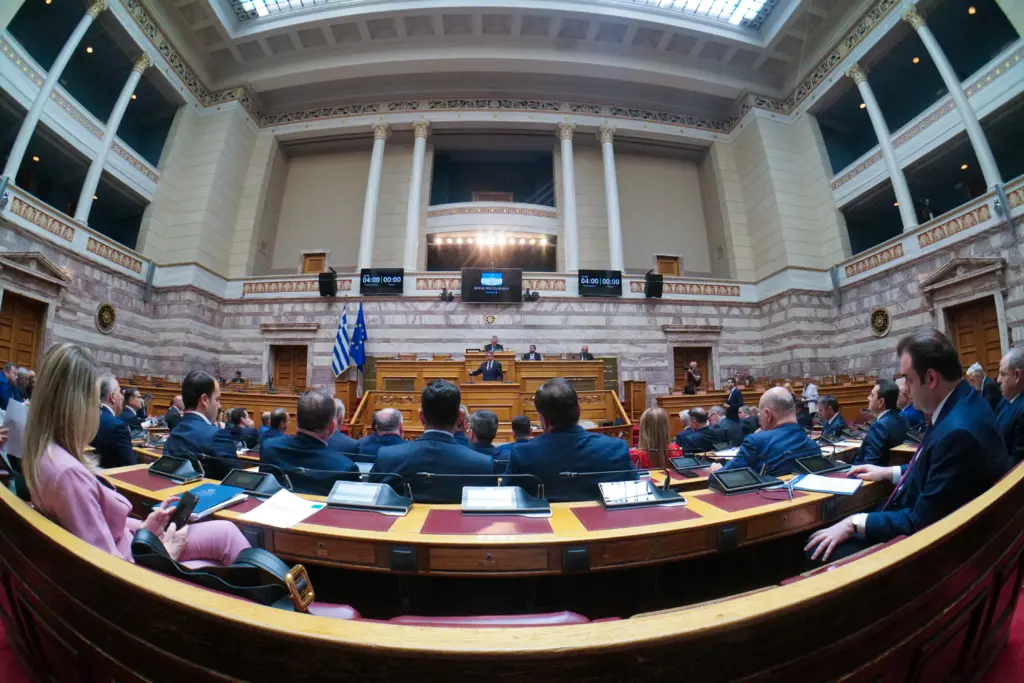 ΚΟ της ΝΔ: Τα πυρά βουλευτών στην Κοβέσι και το καρφί Αδωνι για Δένδια και άλλους – Τι ειπώθηκ