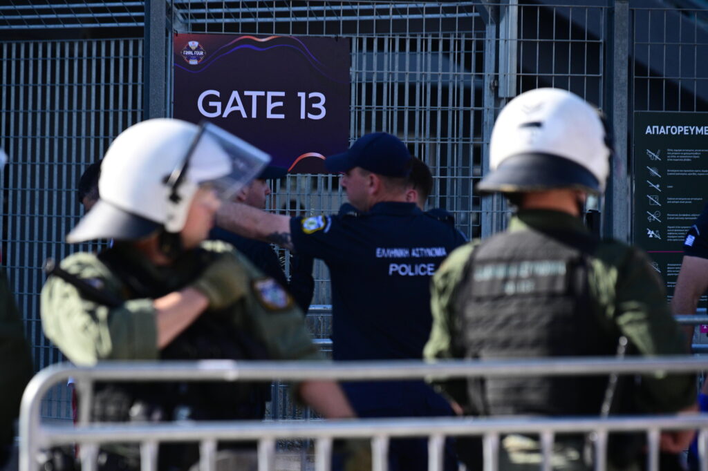 Δώδεκα συλλήψεις πριν από τον τελικό Ολυμπιακός – Ρεάλ