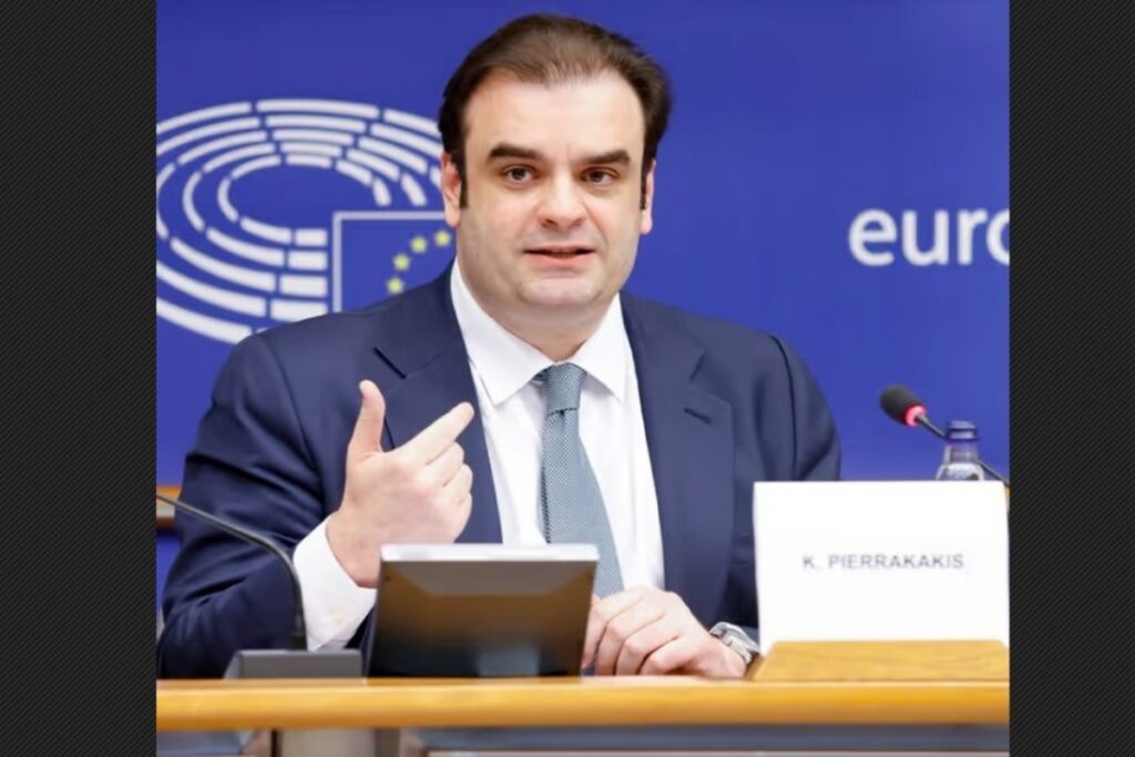 Στήριξη Πιερρακάκη σε Στουρνάρα για νέα θητεία στην ΤτΕ: «Ήταν παρών στις κρίσιμες στιγμές της ελληνικής οικονομίας»