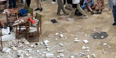 Ισπανία: Κατάρρευση μπαλκονιού σε πλατεία στη Μινόρκα – Τρεις τραυματίες, ανάμεσά τους δύο Ελληνίδες τουρίστριες