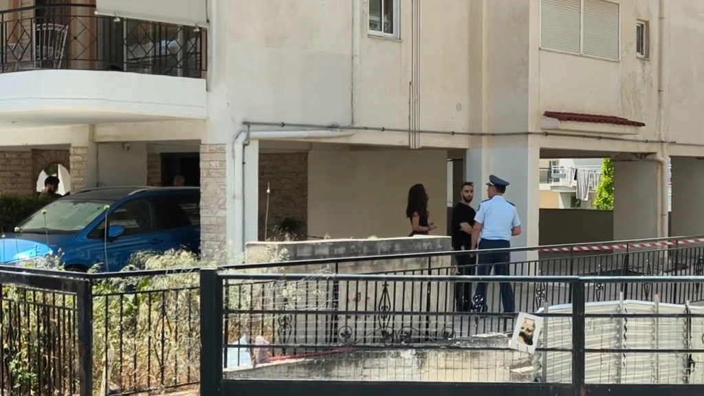 Ηλιούπολη: «Άκουσα ένα μακρόσυρτο ‘αααα’ και δυνατό κρότο» – Σοκ στη γειτονιά για 