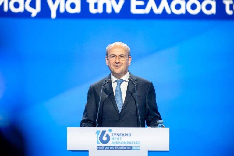 Χατζηδάκης στο συνέδριο της ΝΔ: Αναγκαία μια εθνική συμμαχία κοινής λογικής