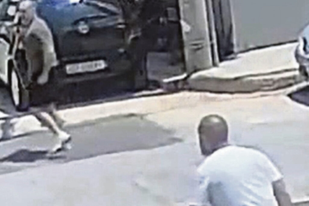 Ιστορίες τρέλας για μια θέση πάρκινγκ