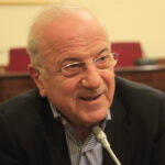 Νάσος Αθανασίου: Η συγκλονιστική εξομολόγηση της συζύγου του – «Πέθανε στην αγκαλιά μου μετά από έναν δύσκολο καρκίνο»