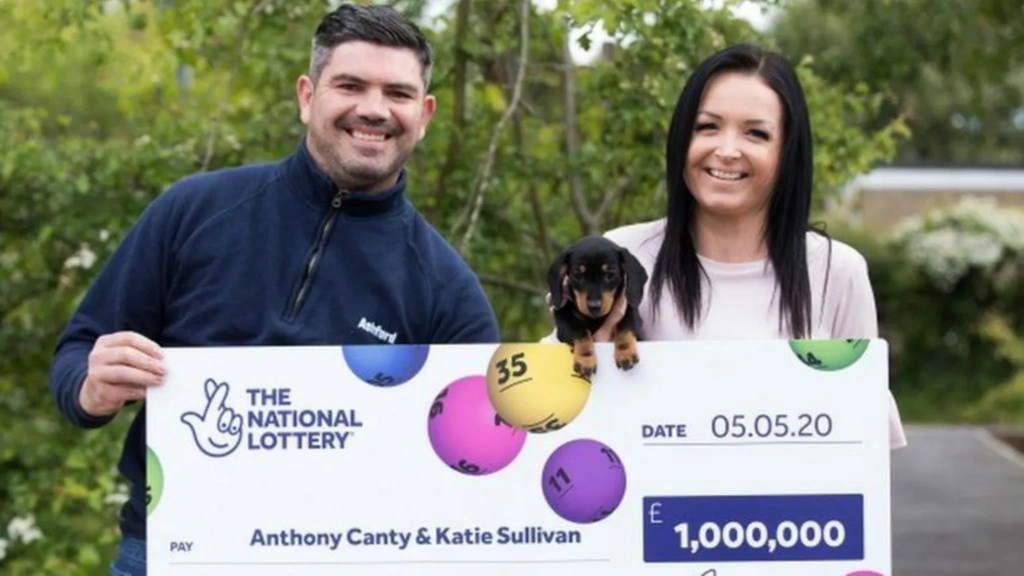Τραγωδία: Νεκρός νικητής του Euromillions σε ύποπτο τροχαίο με εγκατάλειψη – είχε κερδίσει 1 εκατ. λίρες