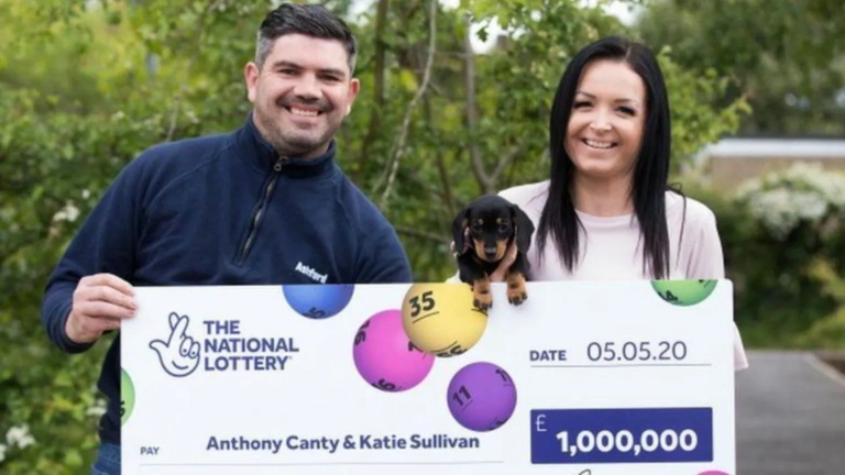 Τραγωδία: Νεκρός νικητής του Euromillions σε ύποπτο τροχαίο με εγκατάλειψη – είχε κερδίσει 1 εκατ. λίρες