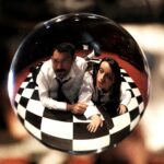 Το δίδυμο «Black Opera» μας συστήνεται μουσικά