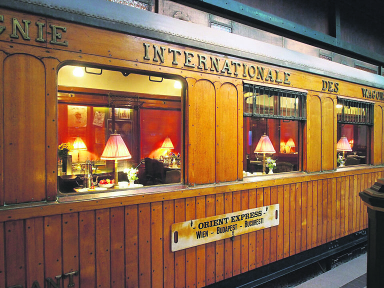 ORIENT EXPRESS: Ξαναμπαίνει στις ράγες το τρένο-μύθος