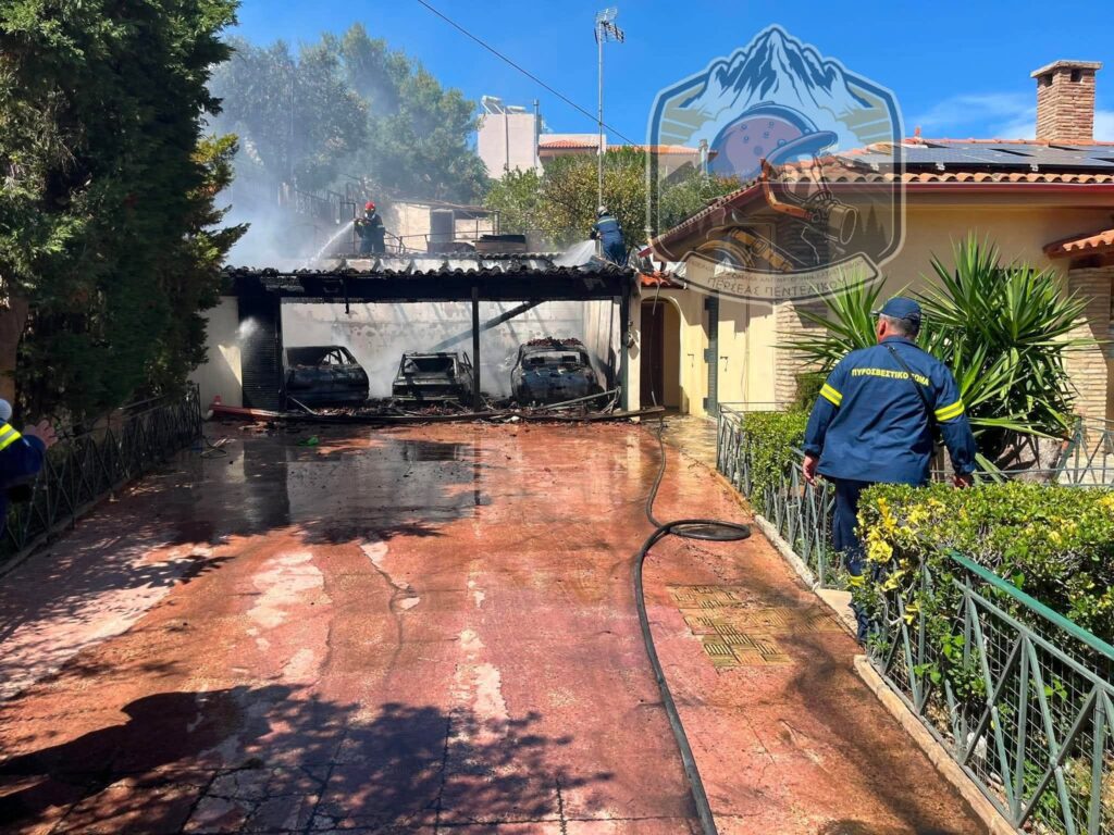 Φωτιά στο Λαγονήσι: Εικόνες από τα 3 καμμένα οχήματα