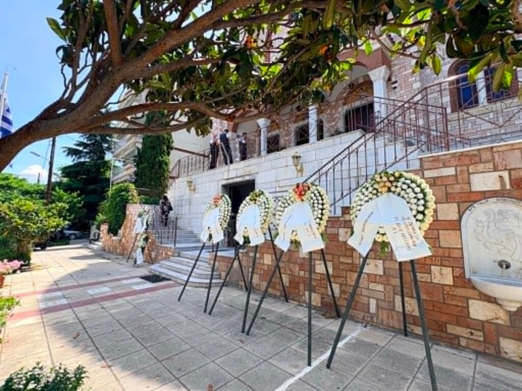 Εσωτερική εικόνα άρθρου