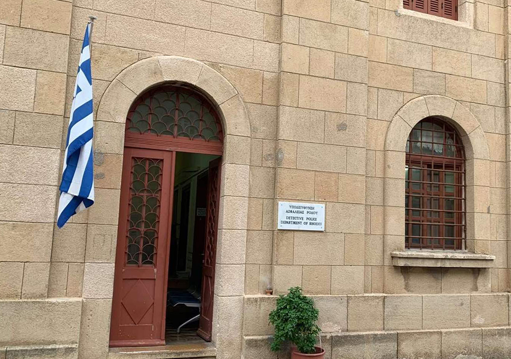 Ρόδος: Απολογείται ο 49χρονος πεθερός για τον βιασμό της νύφης του