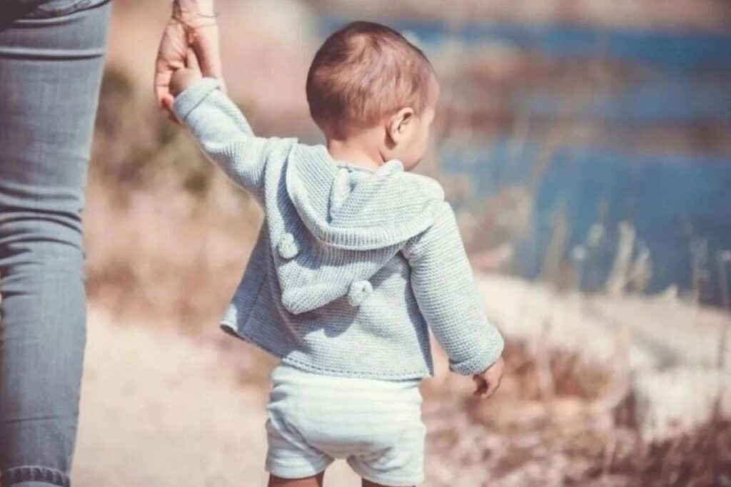 Επίδομα παιδιού: Ποιοι το δικαιούνται – Πώς και πότε θα καταβληθεί