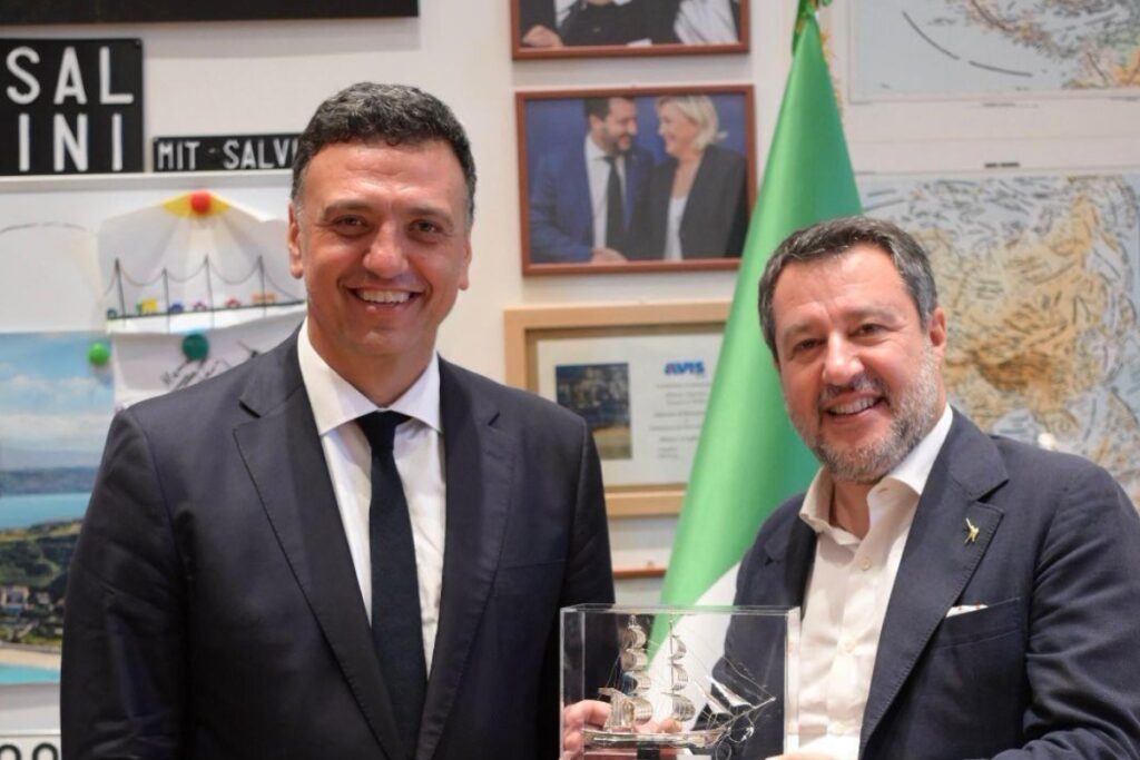 Κικίλιας από Ρώμη: «Συμμαχία Ελλάδας- Ιταλίας για την ανταγωνιστικότητα της ευρωπαϊκής ναυτιλίας και