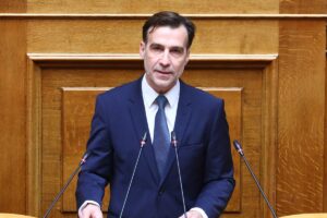 Νέα αποχώρηση από το κόμμα Κασσελάκη: Παραιτήθηκε και ο Μιχάλης Χουρδάκης μετά την Τζάκρη