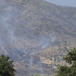 Σε ύφεση η φωτιά στον Ασπρόπυργο: Παραμένουν στο σημείο ισχυρές δυνάμεις της Πυροσβεστικής [Βίντεο]