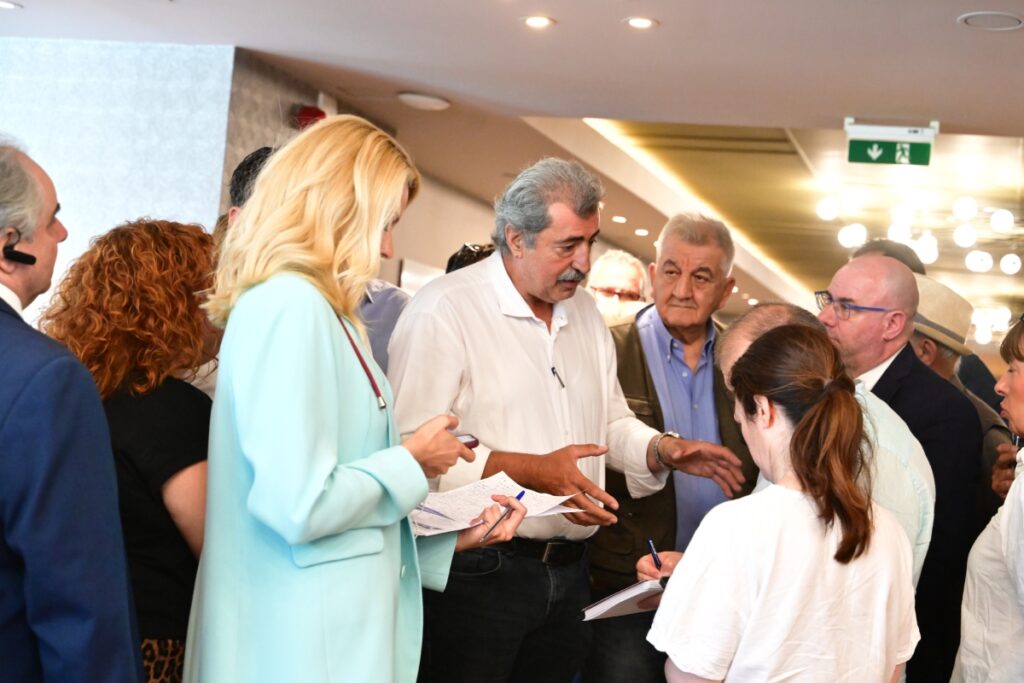 Μετωπική σύγκρουση στον ΣΥΡΙΖΑ: Η πλευρά Πολάκη μαζεύει υπογραφές κατά της «διάλυσης» και ο Φάμελλος