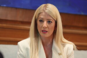 Επανεκλογή της Αννίτας Δημητρίου στην προεδρία της Βουλής της Κύπρου με οριακές ισορροπίες