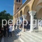 Θρήνος στην Πάτρα: Αποχαιρετούν πατέρα και γιο που σκοτώθηκαν σε τροχαίο [Εικόνες]