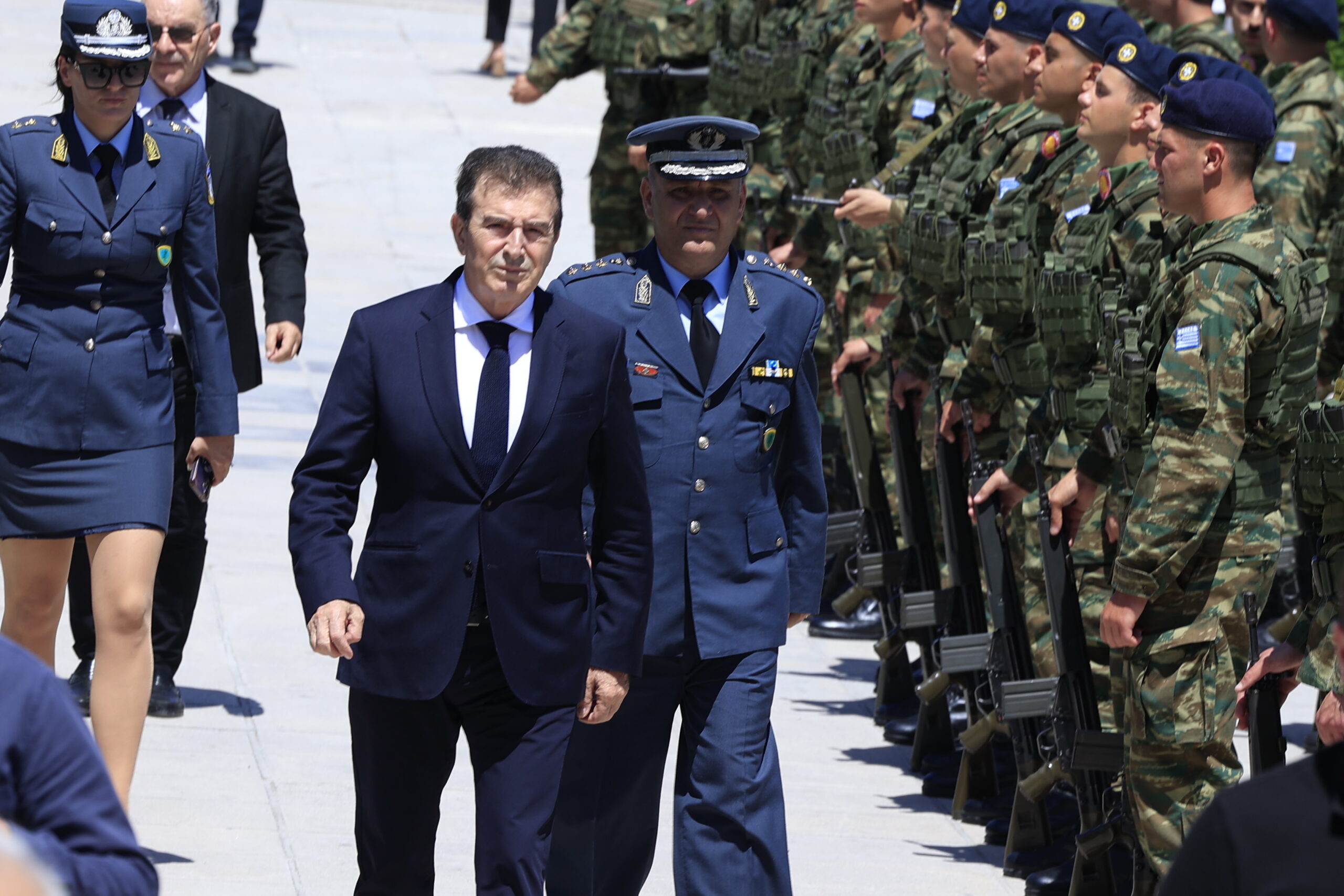 Εσωτερική εικόνα άρθρου
